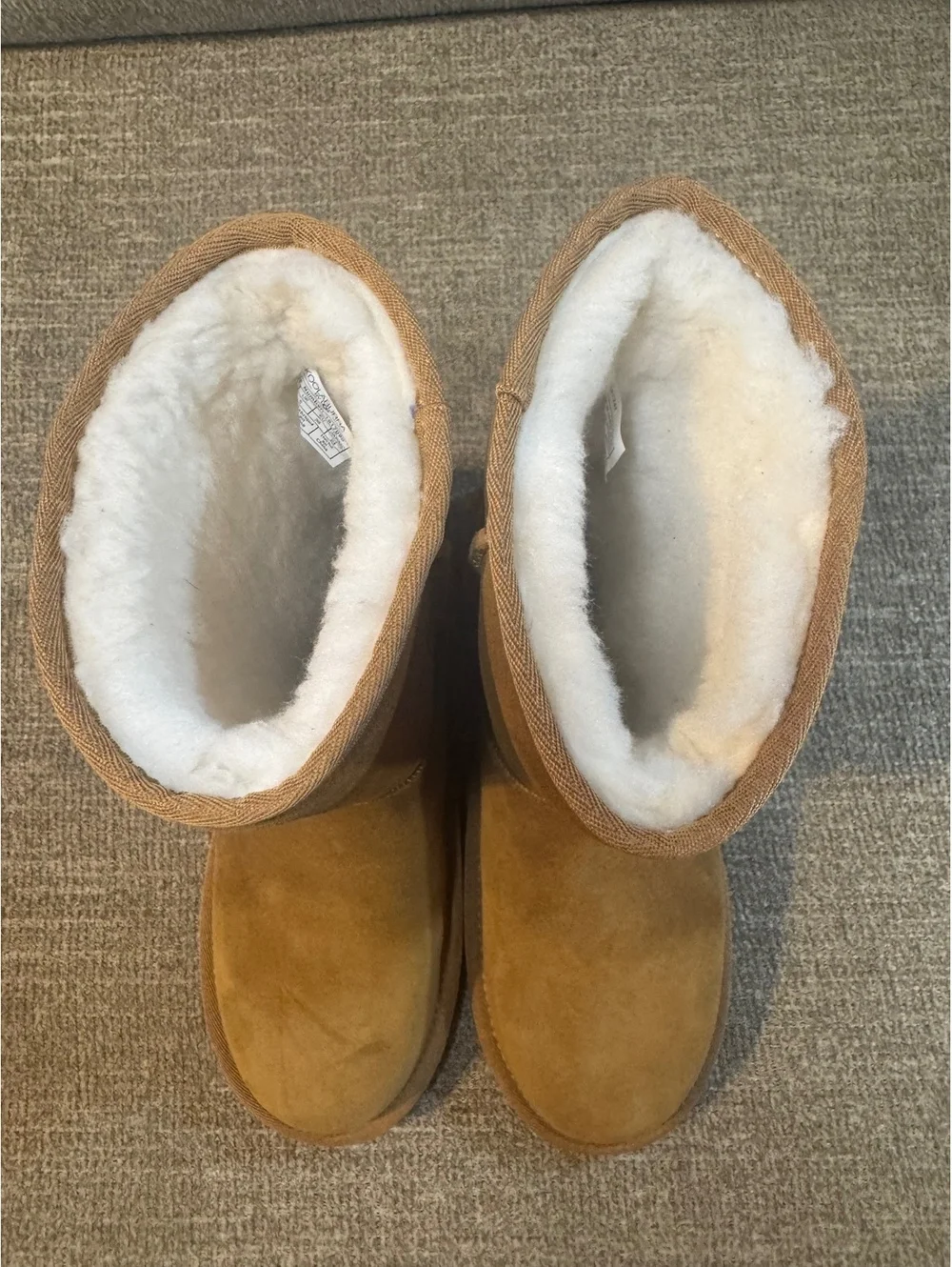 Koolaburra by UGG Koola Short Chestnut Suede Boots Size 7